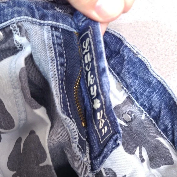 Lucky Brand Classic Rider Crop Jeans Womens 8/29 Medium Wash Denim Dungarees - Picture 13 of 15